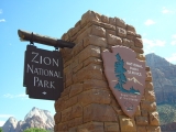 Zion National ParkのSouth Entranceを